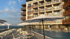 PARADISO 'В' 402 Private Apartment Nessebar